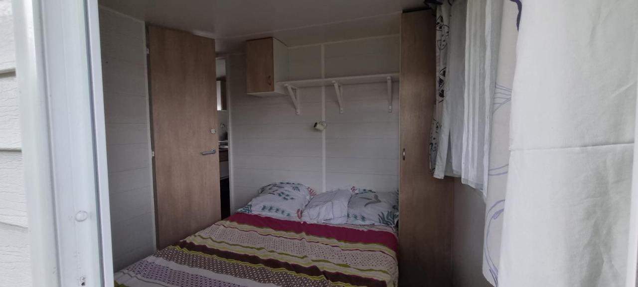 Mobil Home Sur La Cote Landaise Saint-Julien-en-Born Εξωτερικό φωτογραφία