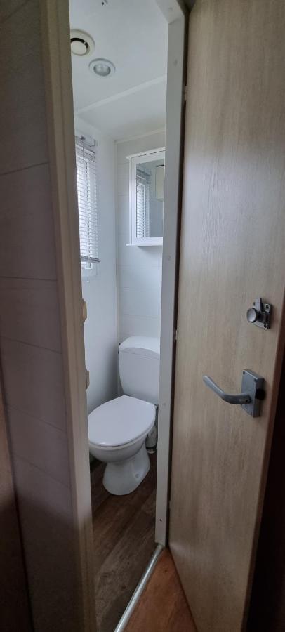 Mobil Home Sur La Cote Landaise Saint-Julien-en-Born Εξωτερικό φωτογραφία